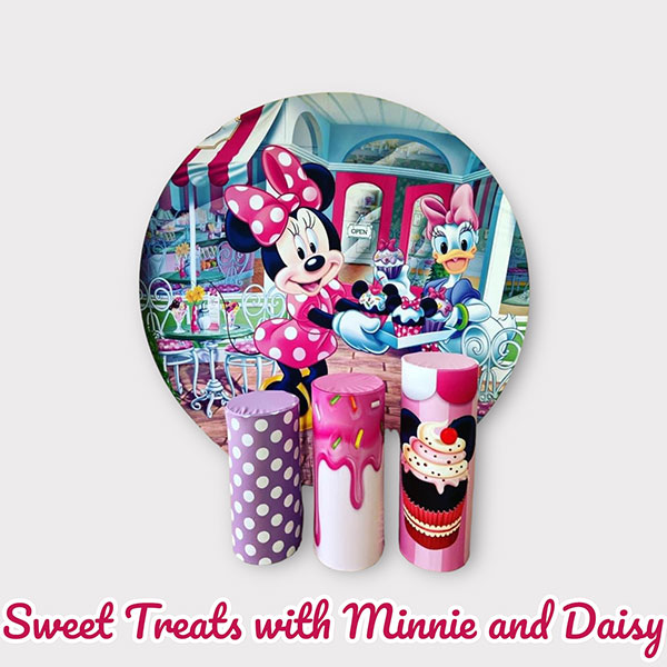 Sweet Treats with Minnie and Daisy